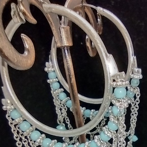 Vintage Turquoise Blue Bead Silver Hoops - Picture 4 of 7